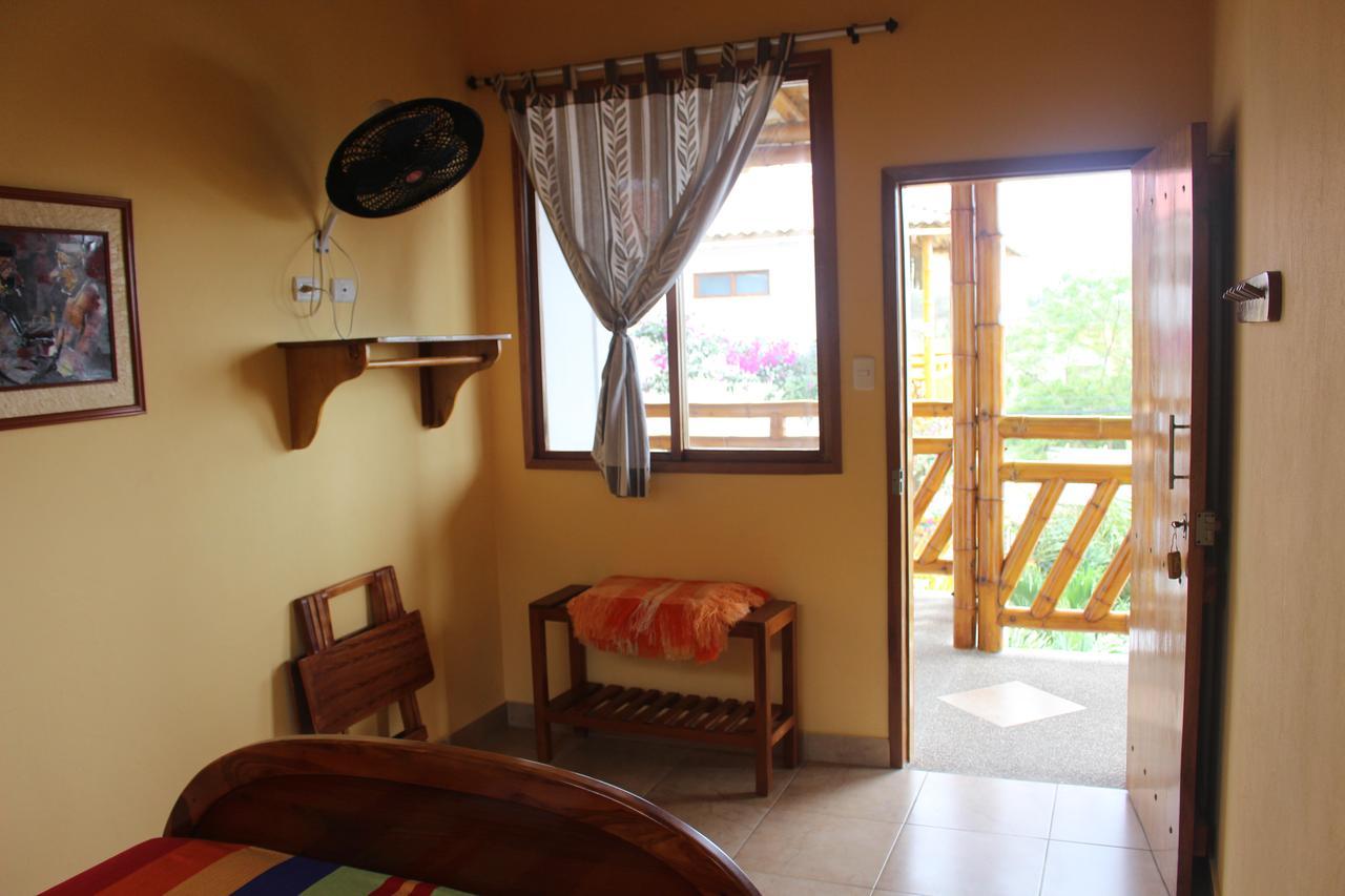 La Mariposa Hostal Olon Luaran gambar