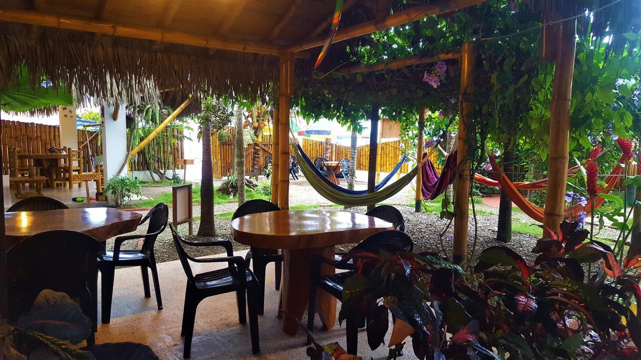 La Mariposa Hostal Olon Luaran gambar