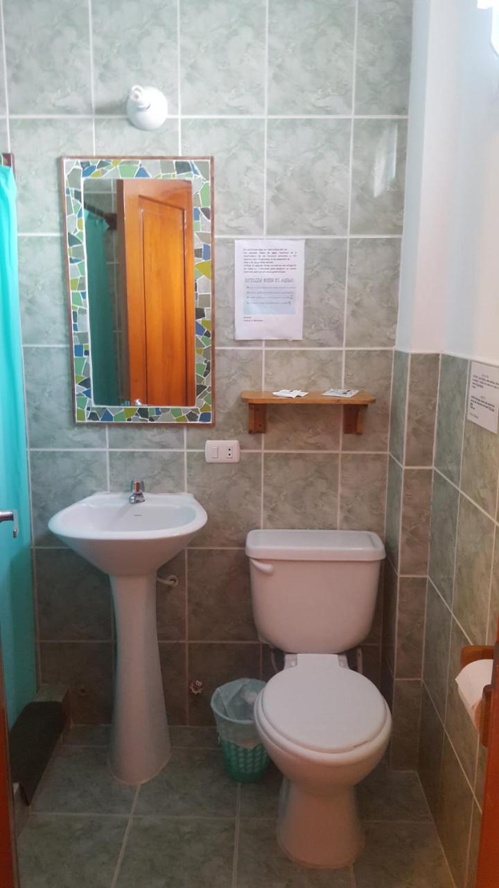 La Mariposa Hostal Olon Luaran gambar
