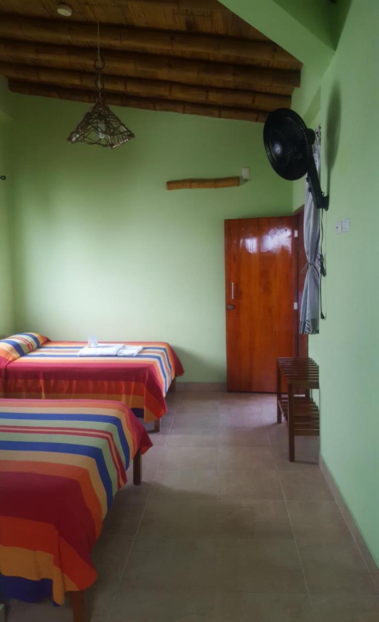 La Mariposa Hostal Olon Luaran gambar